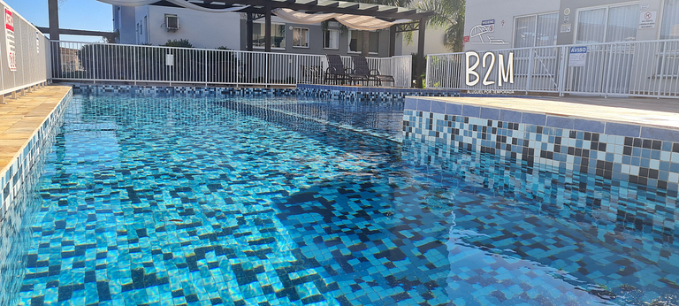 Vista mar com piscina e churrasqueira