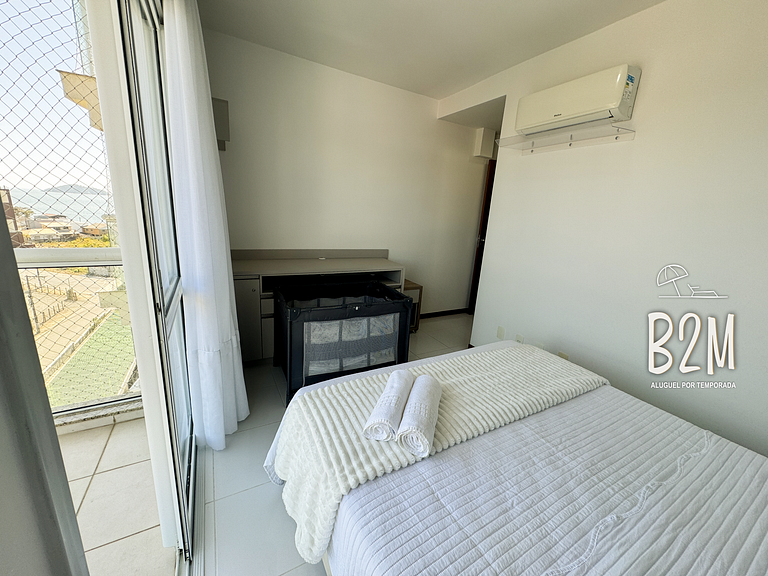 Apartamento com vista mar, churrasqueira e piscina