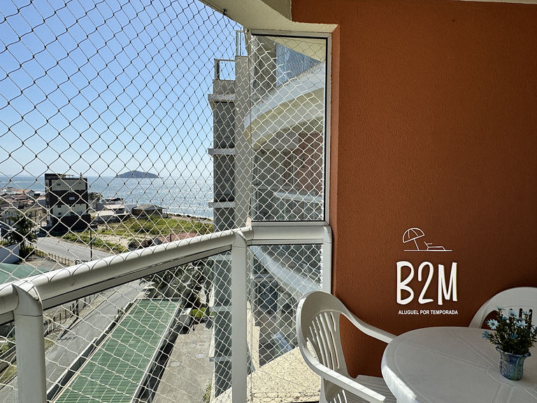 Apartamento com vista mar, churrasqueira e piscina