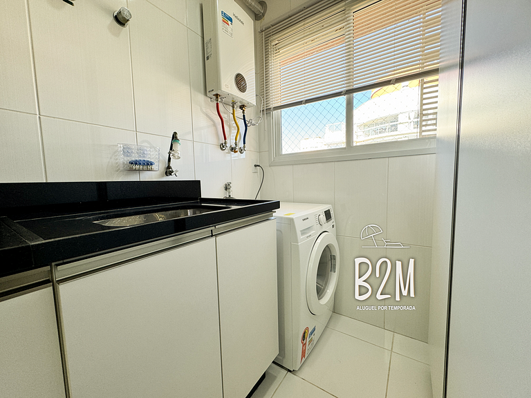 Apartamento com vista mar, churrasqueira e piscina