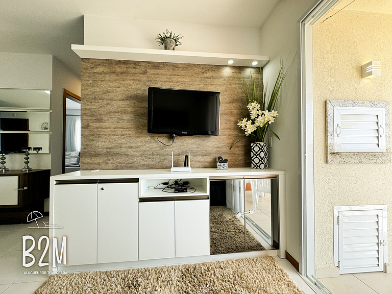 Apartamento com vista mar, churrasqueira e piscina