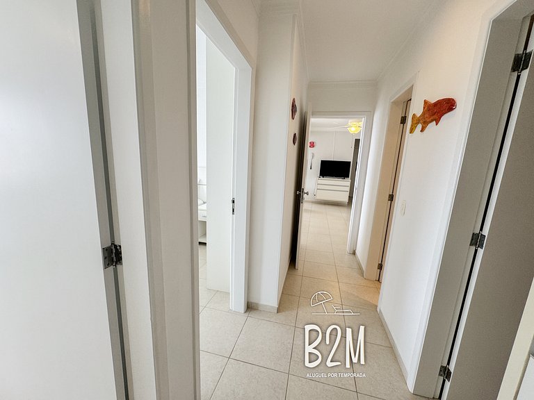 Amplo apartamento no coração da Cidade, quadra mar