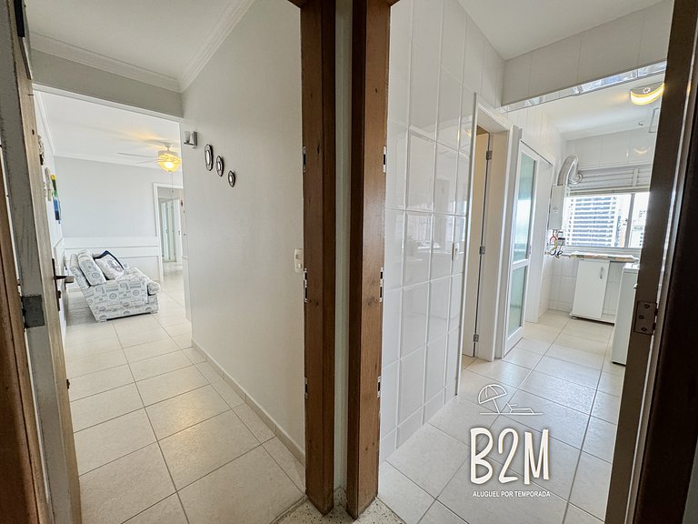 Amplo apartamento no coração da Cidade, quadra mar