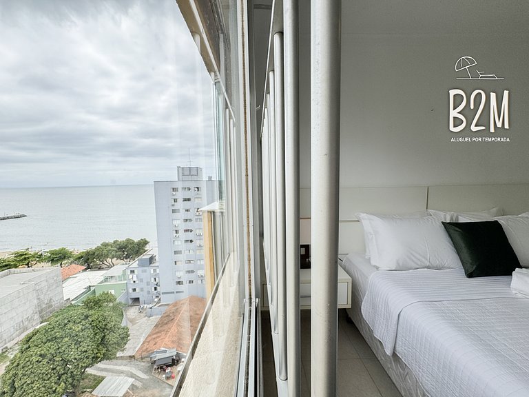 Amplo apartamento no coração da Cidade, quadra mar