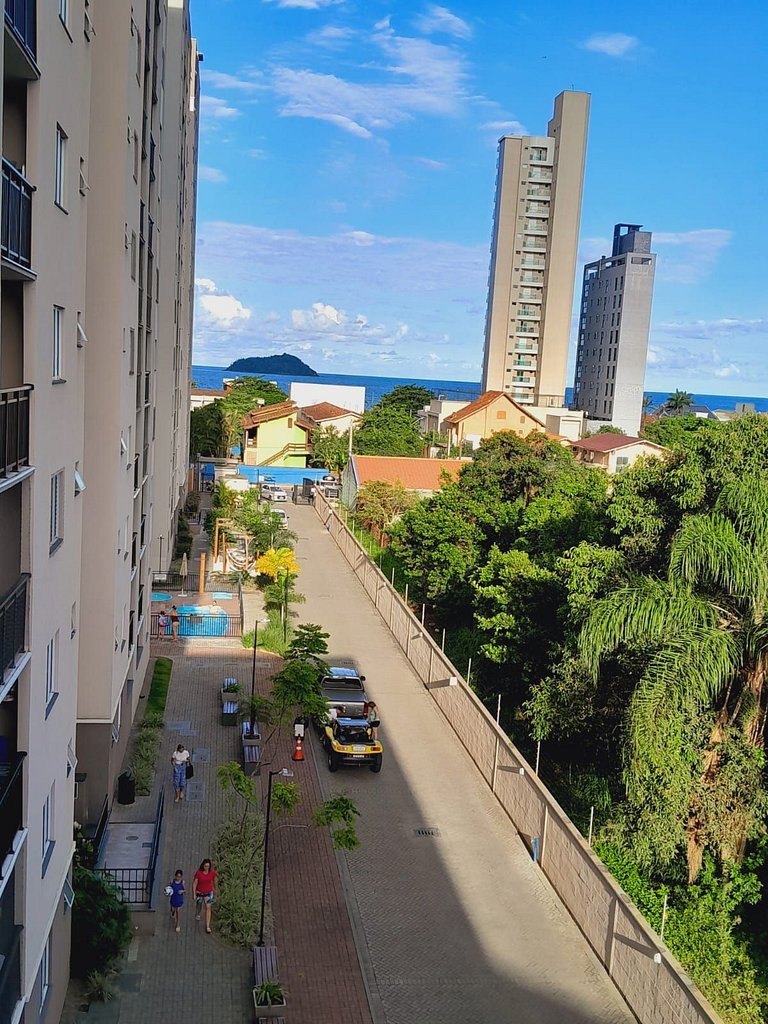 Piscina, praia e lazer para toda família