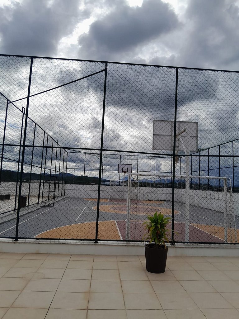 Piscina, praia e lazer para toda família