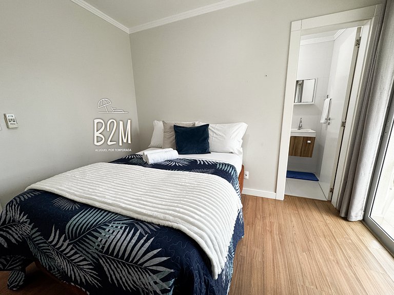 Apartamento com churrasqueira, praia Perequê