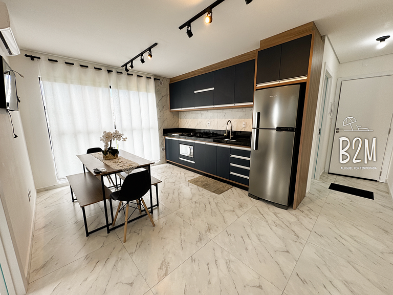 Aconchegante apartamento, jacuzzi e churrasqueira