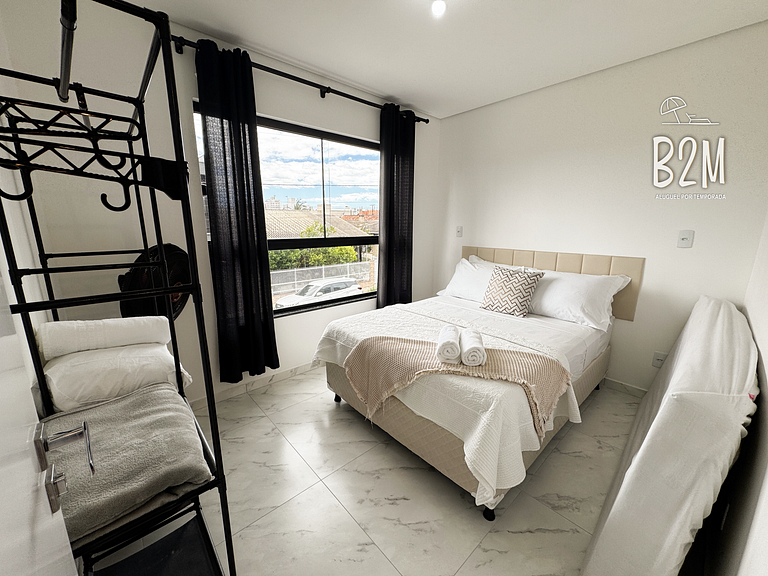 Aconchegante apartamento, jacuzzi e churrasqueira