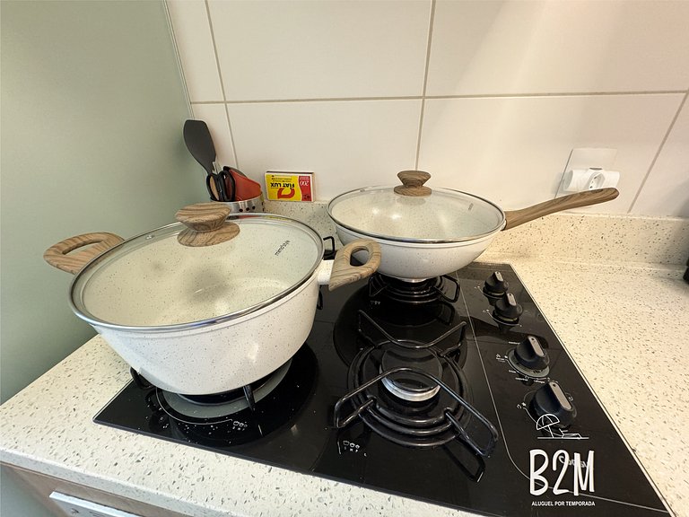 Pé na areia, piscina borda infinita, homeclub Bali