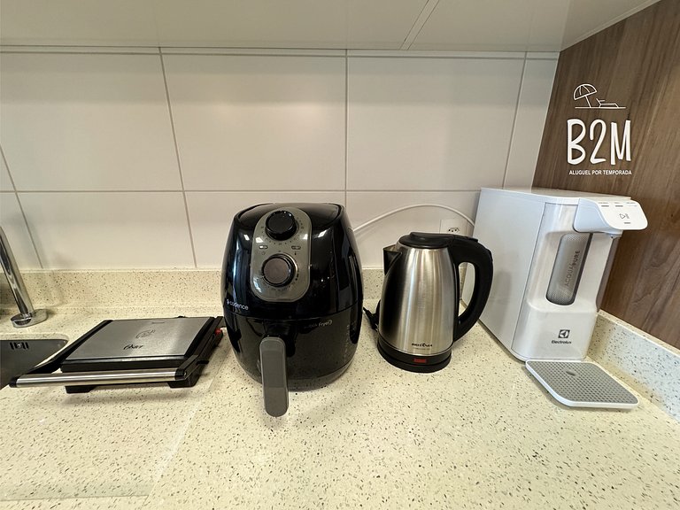 Pé na areia, piscina borda infinita, homeclub Bali