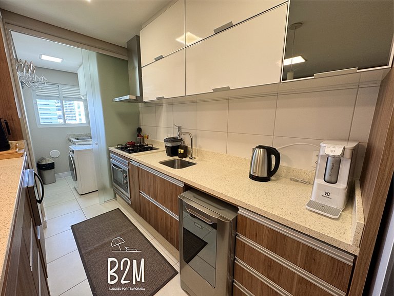 Pé na areia, piscina borda infinita, homeclub Bali