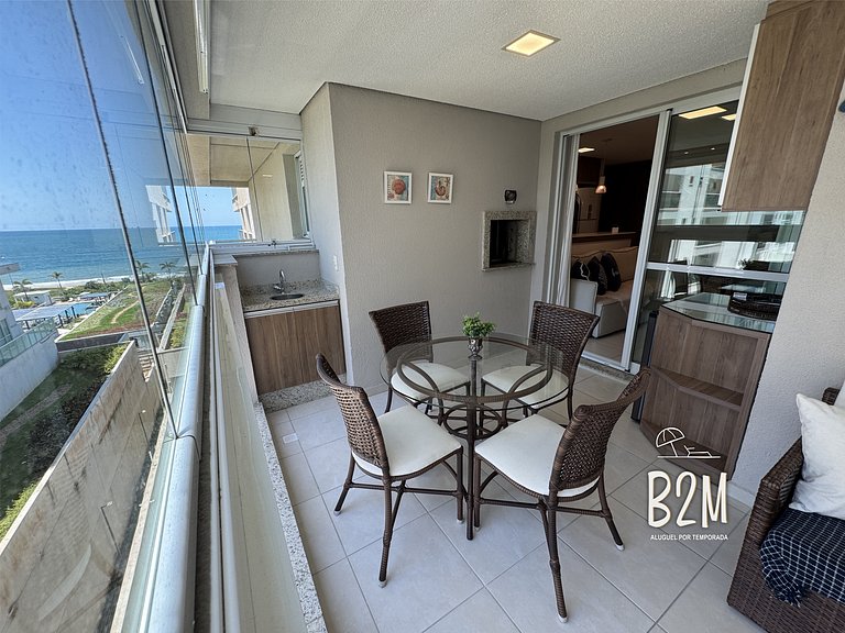 Pé na areia, piscina borda infinita, homeclub Bali