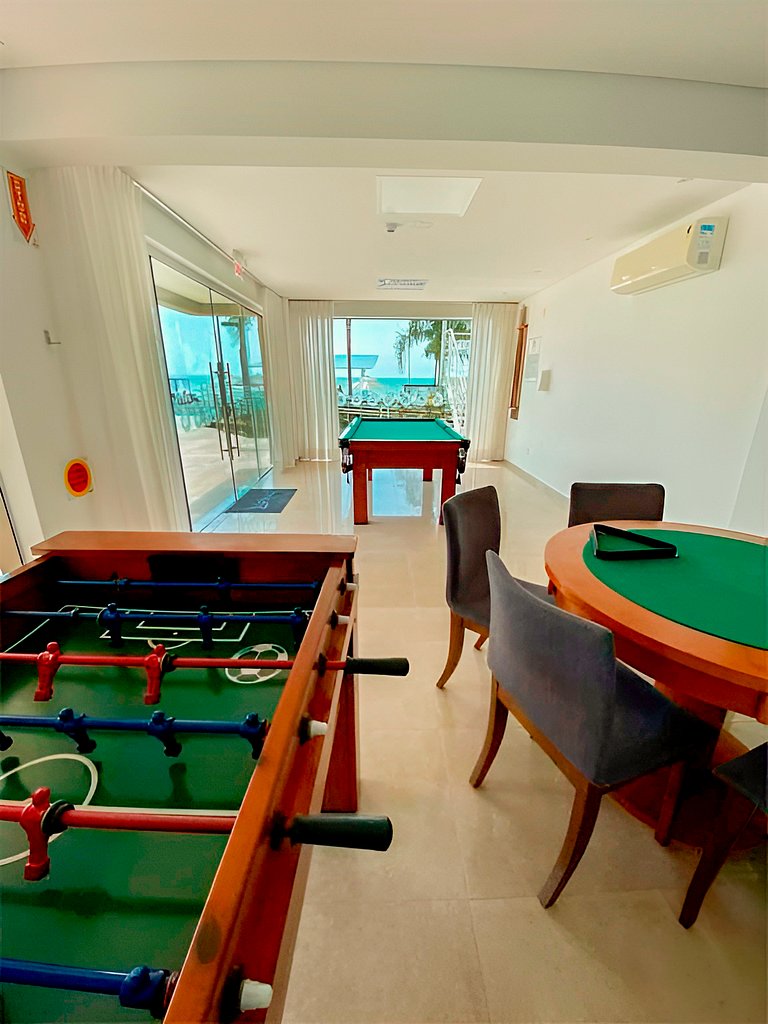 Homeclub beira-mar, piscina borda infinita