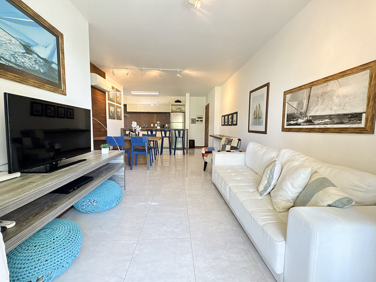 Beto Carrero, Homeclub com piscina + 2 garagem