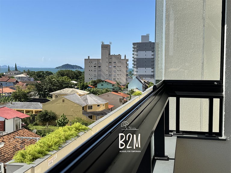 Piscina, jacuzzi, Beto Carrero e praia