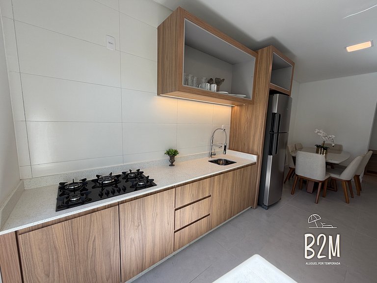 Triplex com jacuzzi, vista mar, churrasqueira