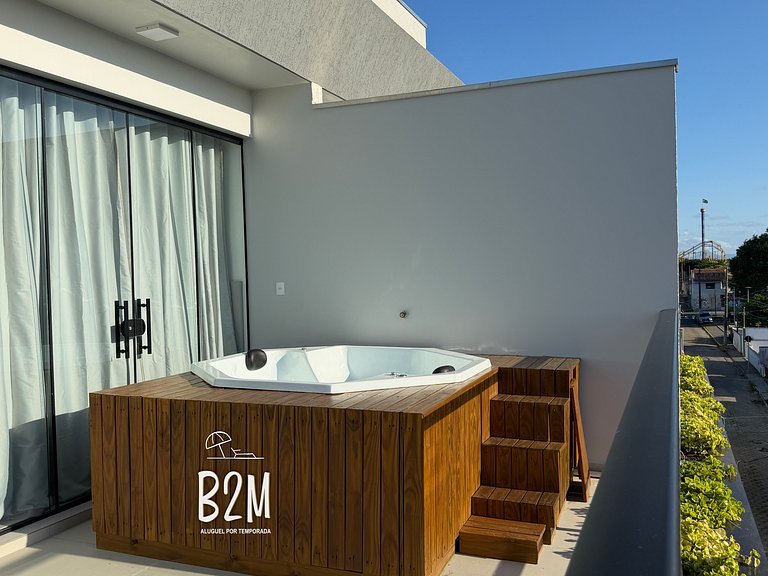 Triplex com jacuzzi, vista mar, churrasqueira