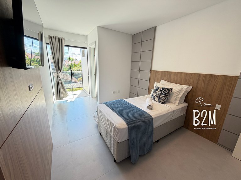 Triplex com jacuzzi, vista mar, churrasqueira