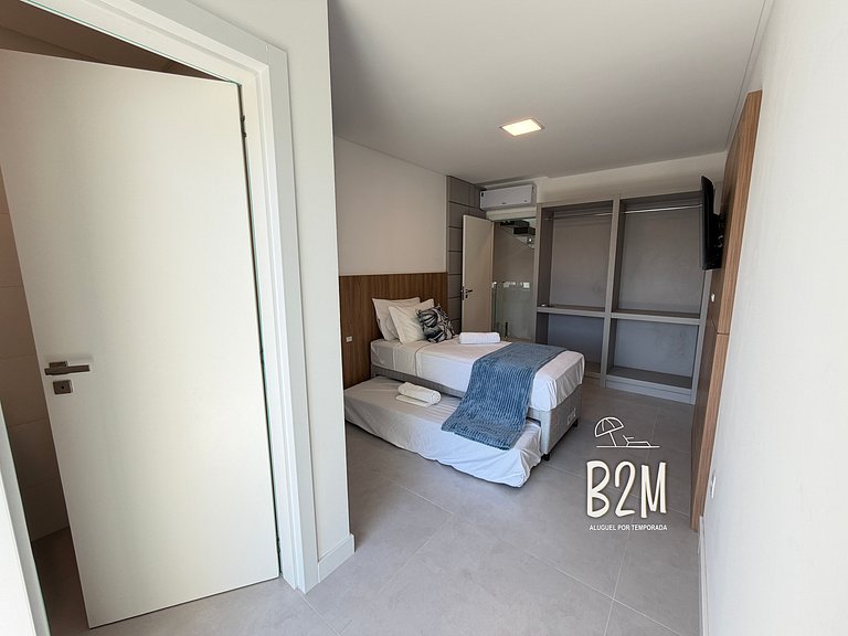 Triplex com jacuzzi, vista mar, churrasqueira