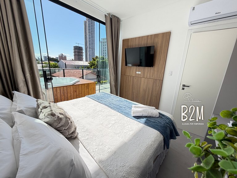 Triplex com jacuzzi, vista mar, churrasqueira