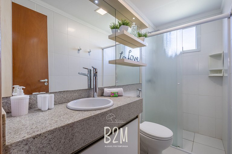 Piscina com bar molhado, praia, Beto Carrero