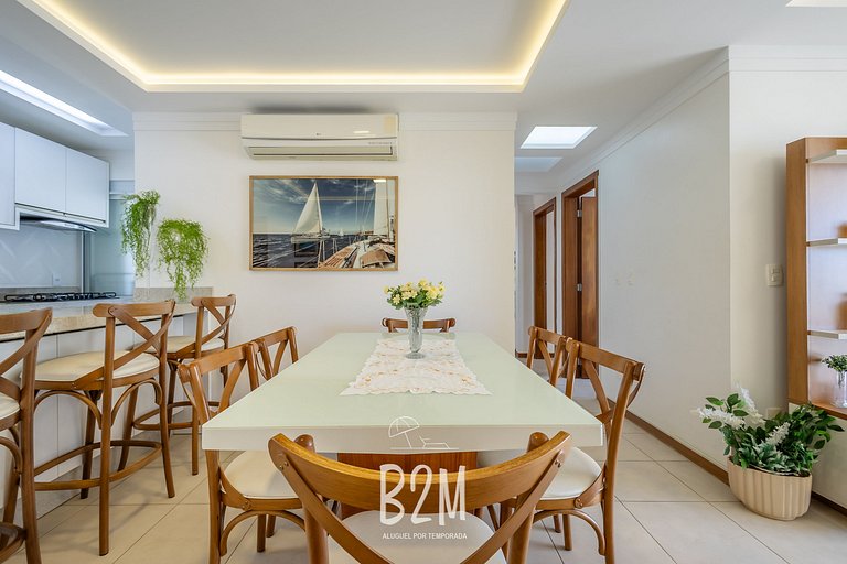 Piscina com bar molhado, praia, Beto Carrero