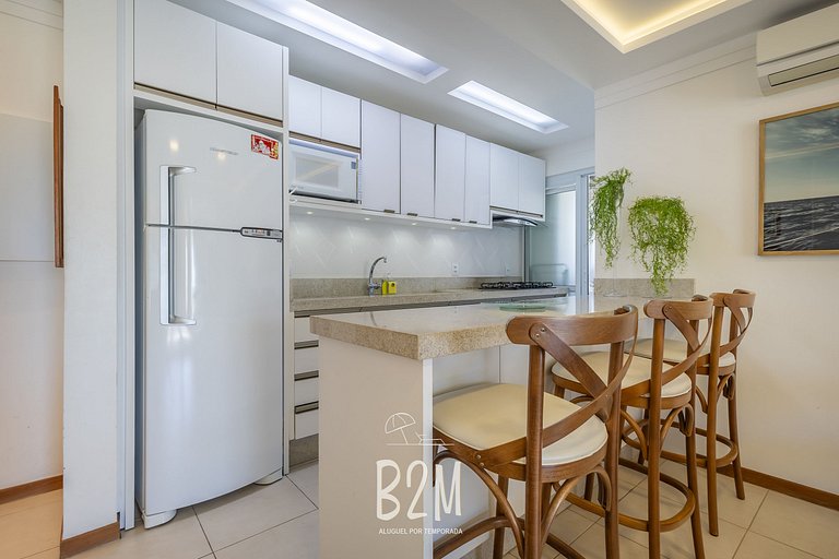 Piscina com bar molhado, praia, Beto Carrero