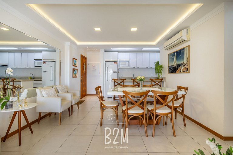 Piscina com bar molhado, praia, Beto Carrero