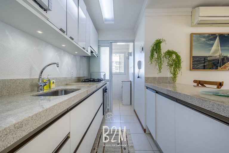 Piscina com bar molhado, praia, Beto Carrero