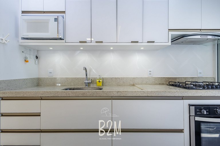 Piscina com bar molhado, praia, Beto Carrero