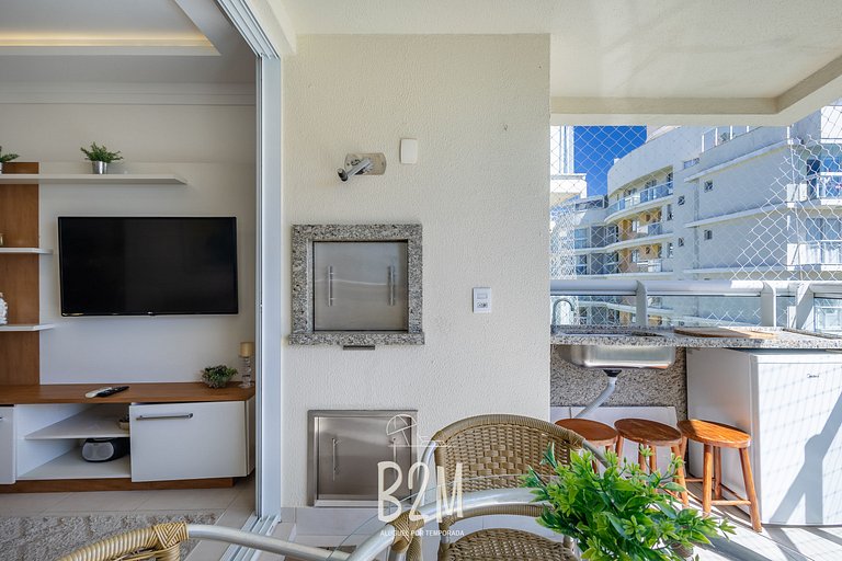 Piscina com bar molhado, praia, Beto Carrero