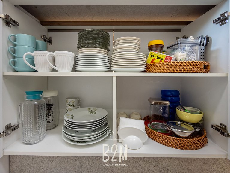 Piscina com bar molhado, praia, Beto Carrero