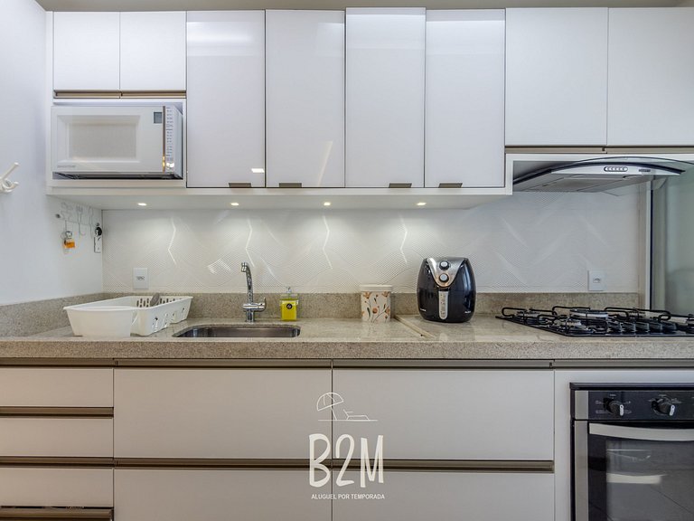 Piscina com bar molhado, praia, Beto Carrero