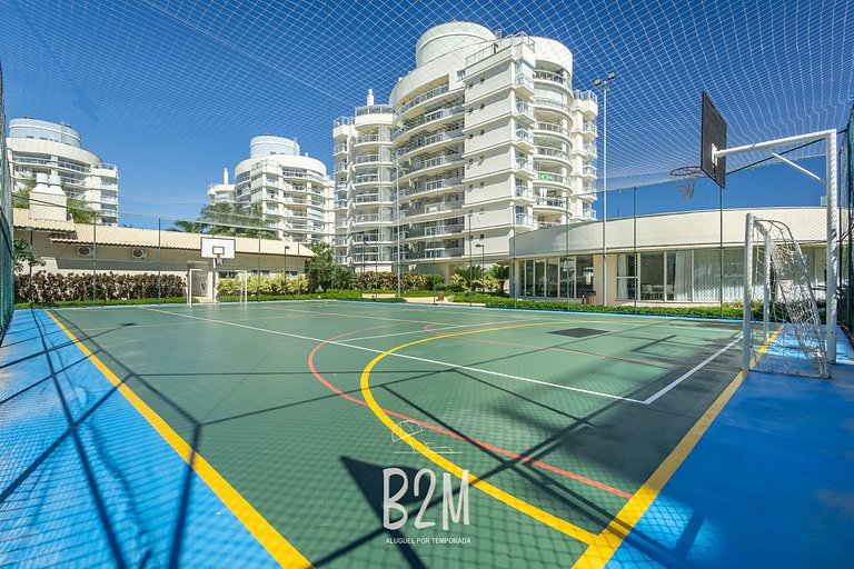 Piscina com bar molhado, praia, Beto Carrero