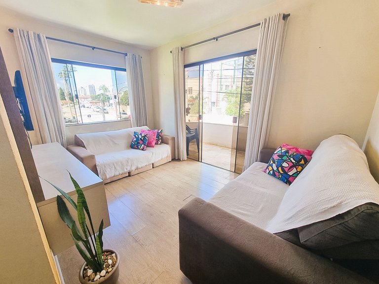 Amplo apartamento no centro da cidade