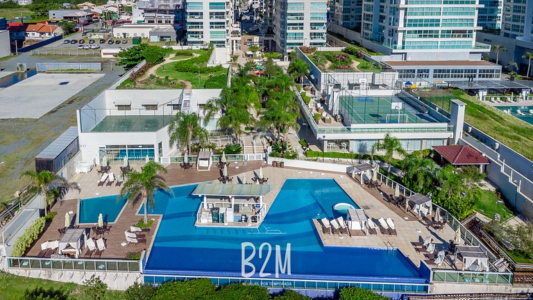 Homeclub beira-mar, piscina borda infinita