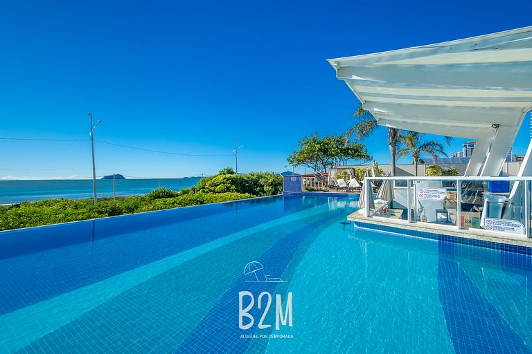 Homeclub beira-mar, piscina borda infinita