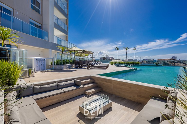 Home Club | Vista Mar, piscina e Beto Carrero